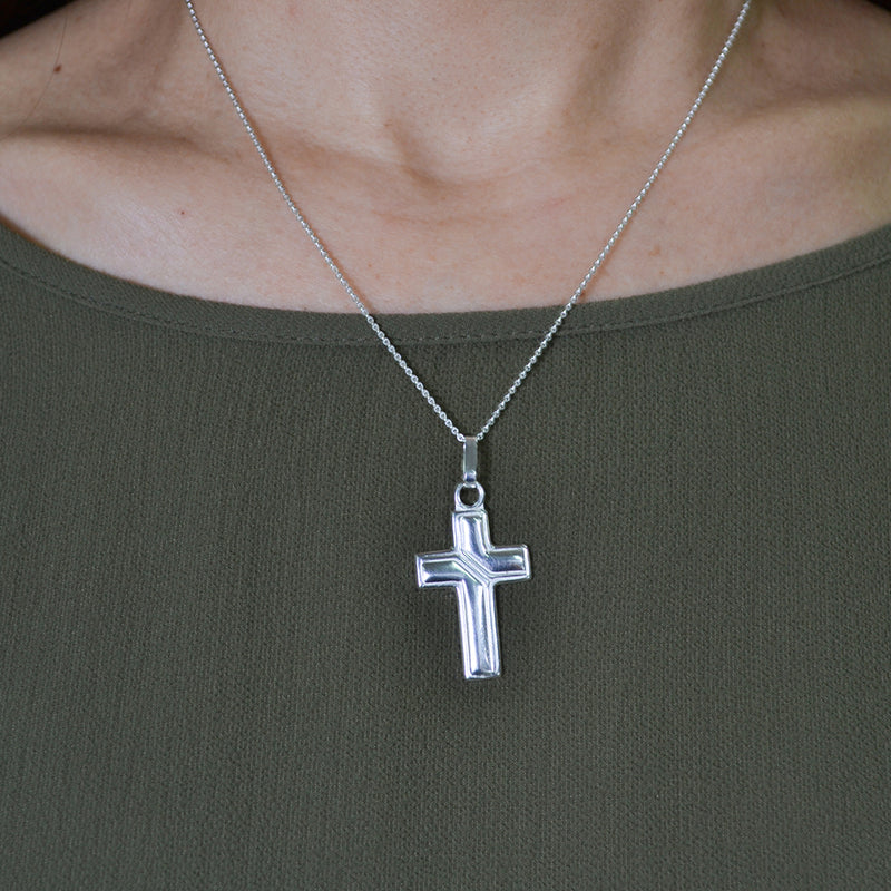Cruz con detalle